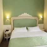 Leonardo Boutique Monti 4* Rom