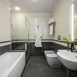 Hotel Leonardo Boutique Monti 4*
