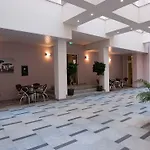 Leonardo Boutique Monti 4*