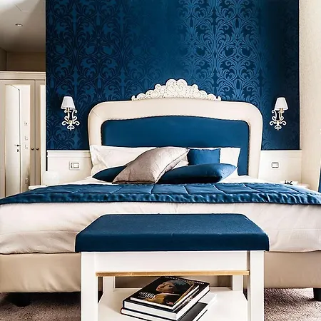 Leonardo Boutique Monti Отель Рим