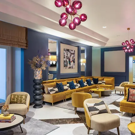 Leonardo Boutique Monti Отель 4*