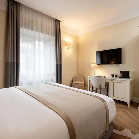 Leonardo Boutique Monti Hotel