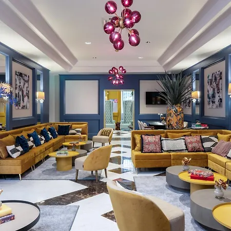 Leonardo Boutique Monti Отель 4*