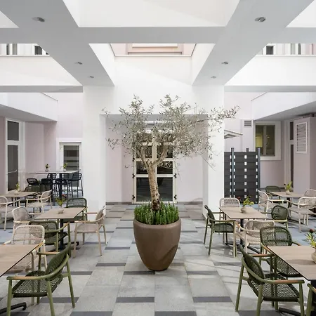 Leonardo Boutique Monti Hotel