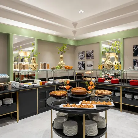 Leonardo Boutique Monti Hotel