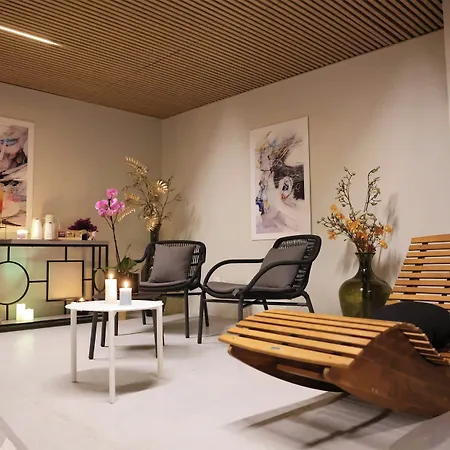 Leonardo Boutique Monti Hotel 4*
