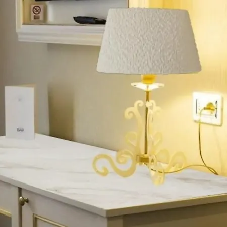 Leonardo Boutique Monti Hotel 4*