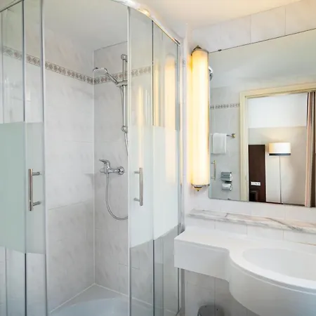 Leonardo Boutique Monti 4*