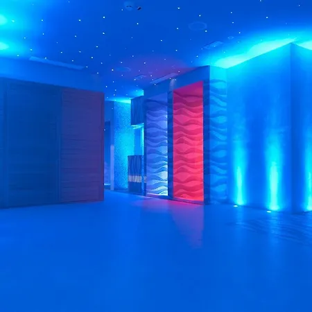 Leonardo Boutique Monti Рим