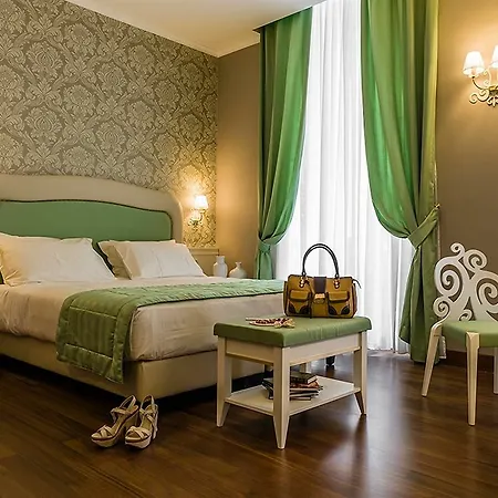 Leonardo Boutique Monti Рим