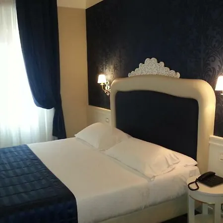 Leonardo Boutique Monti Отель Рим