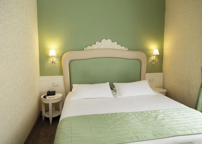Leonardo Boutique Monti 4* Róma