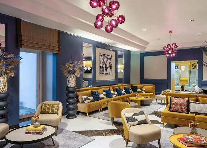 Leonardo Boutique Monti 4*