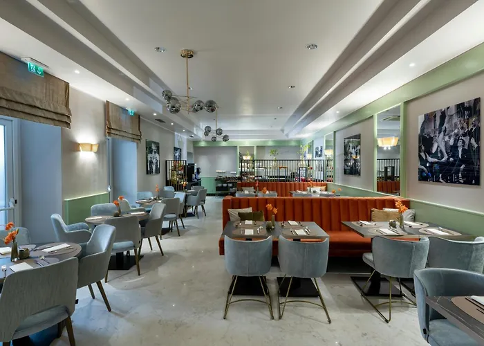 Leonardo Boutique Monti Hotel 4*