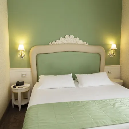 Leonardo Boutique Monti 4* Rzym