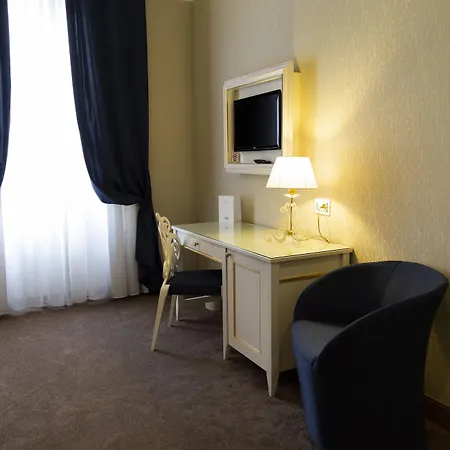 Leonardo Boutique Monti 4* Rzym