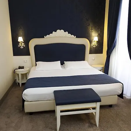 Hotel Leonardo Boutique Monti 4*