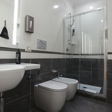 Leonardo Boutique Monti 4* Řím