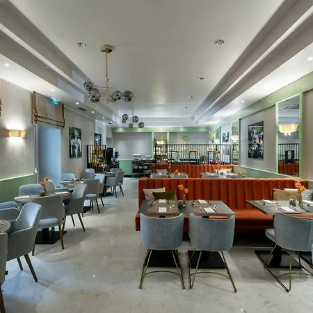 Leonardo Boutique Monti 酒店 4*