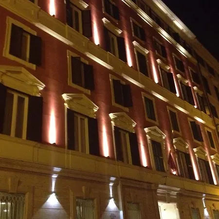 Leonardo Boutique Monti 4*